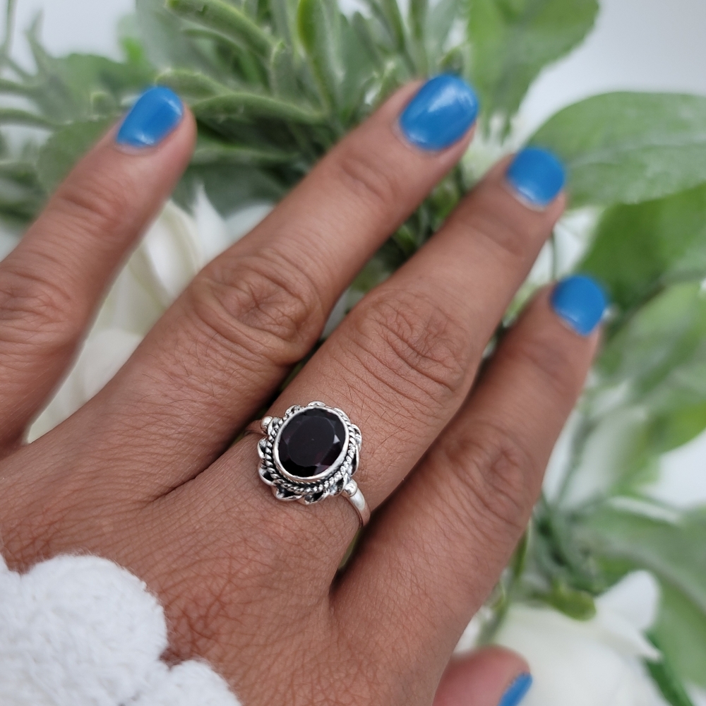 🥰 ROPED GARNET RING - Picture 7 of 8